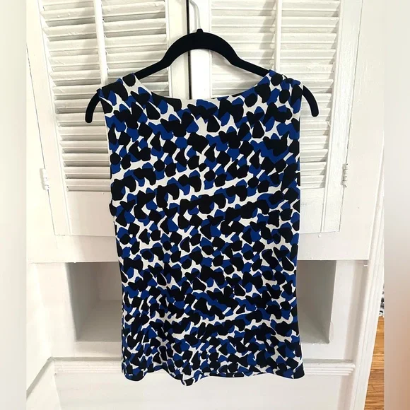 Calvin Klein Blue Abstract Print Sleeveless Blouse - Picture 2 of 3